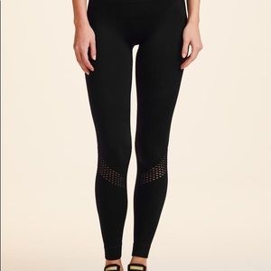 BNWT Alala Leggings
